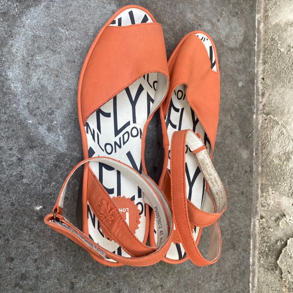 Fly London Peach Sandals size 40 (9 US)